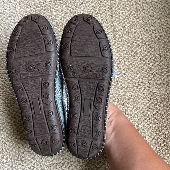 PHANY Metallic Blue Silver Leather Flats Shoes Loafers Womens EU 37 / US 6.5 - Picture 11 of 13